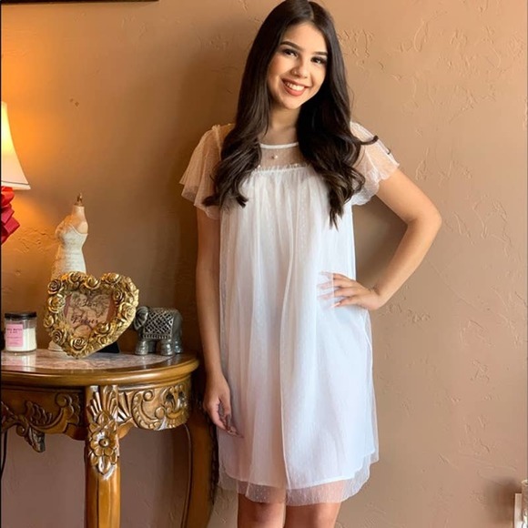 Very J Dresses & Skirts - NWT Very J Dress Small White Embellished Mesh Babydoll Mini Short Sleeve A-Line